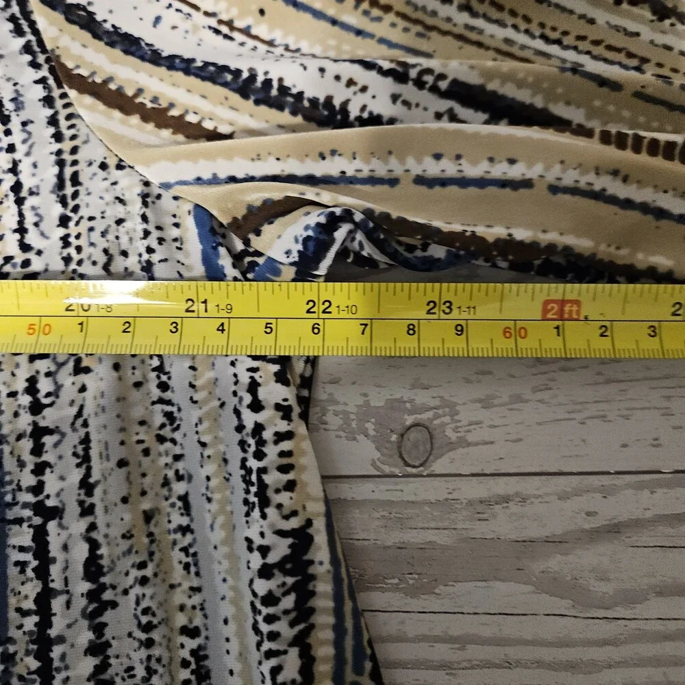 Ava & Grace Blue & Tan Multi-Colored Blouse Size- 1X - Picture 5 of 5
